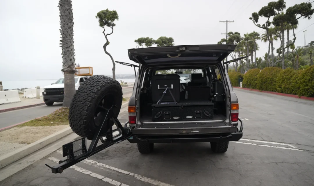 1990 Toyota Land Cruiser FJ62 (27)